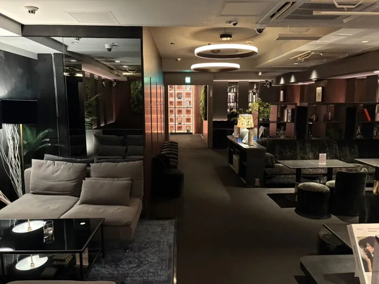 アネックスラウンジの店内
