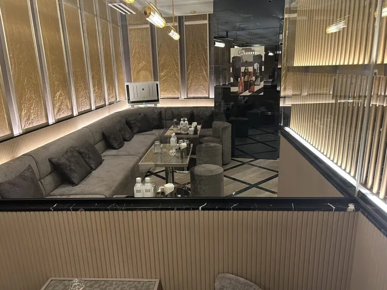 アチェロ（CLUB ACERO）/旧バシリカの店内