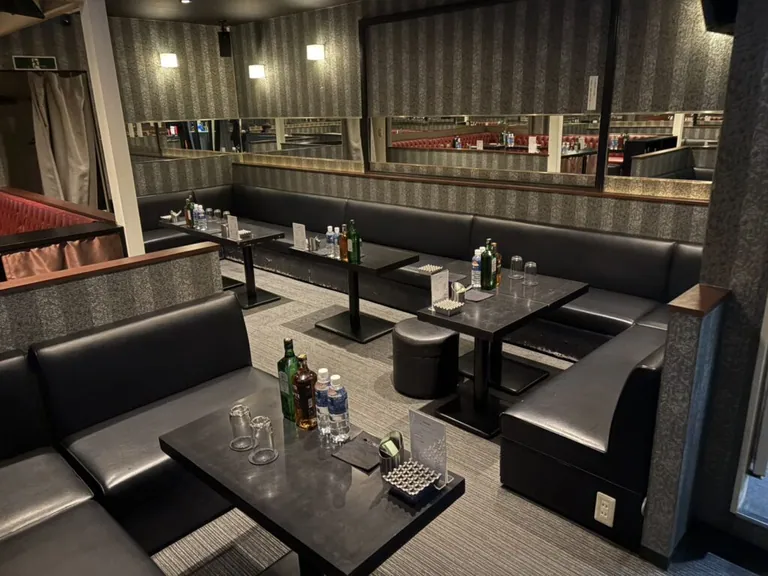 瑞江　ラックスの店内
