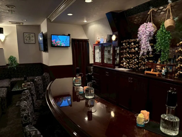 吉祥寺 リリィの店内