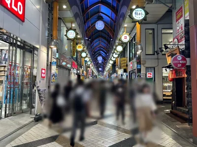 エムズ （Girl’s Bar M’s）への道順 4／7：右手二つ目の路地を右折します。