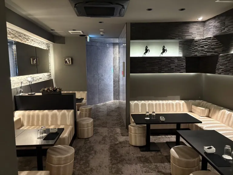 寿乃 (ジュノ)の店内