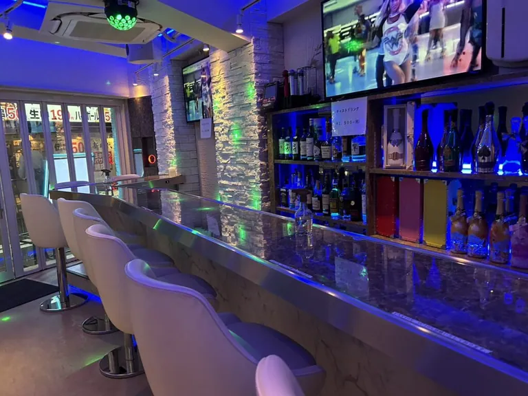 ベリー （GIRLS BAR&CAFE VELLY）の店内