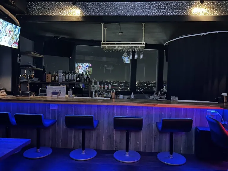 トラジロウ （カラオケ＆バー TORAJIROU）の店内