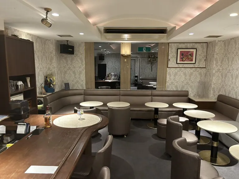 ルジャルダン2 （Le jardinⅡ）の店内