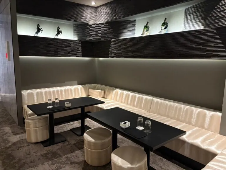 寿乃 (ジュノ)の店内