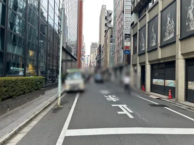 マワルへの道順 7／8：左折したら直進します。