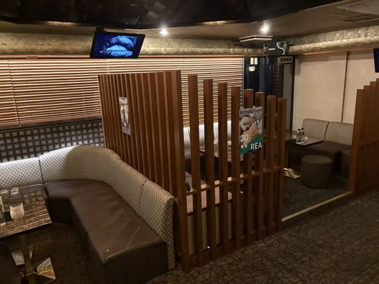 ドエムの店内