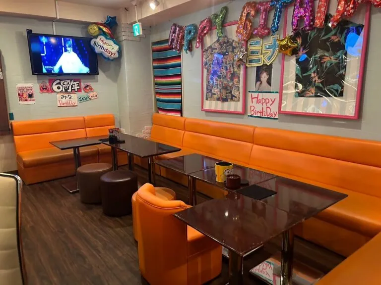 やどかりの店内