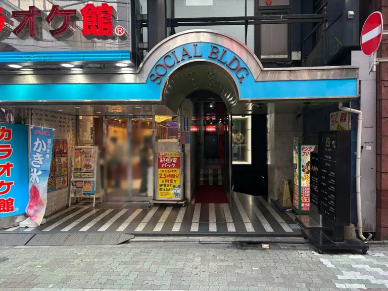新小岩　ジュメイラの店内