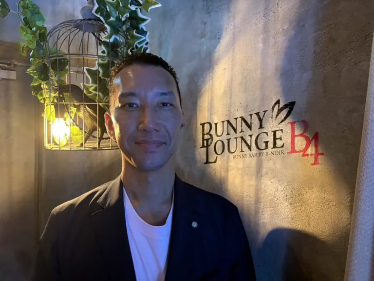 バニーラウンジB4の店内