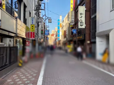 アルジェントクラブへの道順 4／5：左折をしたら直進します。