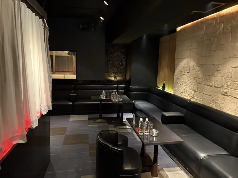 ナインの店内