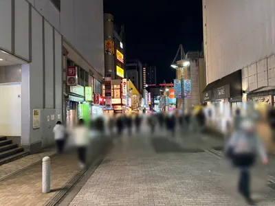 モコモコ （もこもこ）への道順 5／8：直進します。