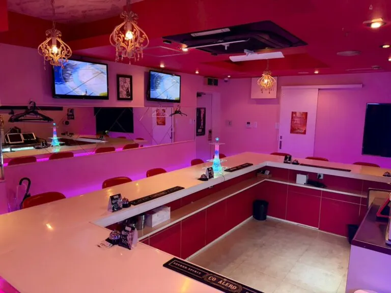 ハニービーの店内