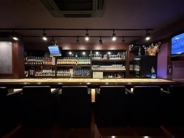粋 （スイ）の店内