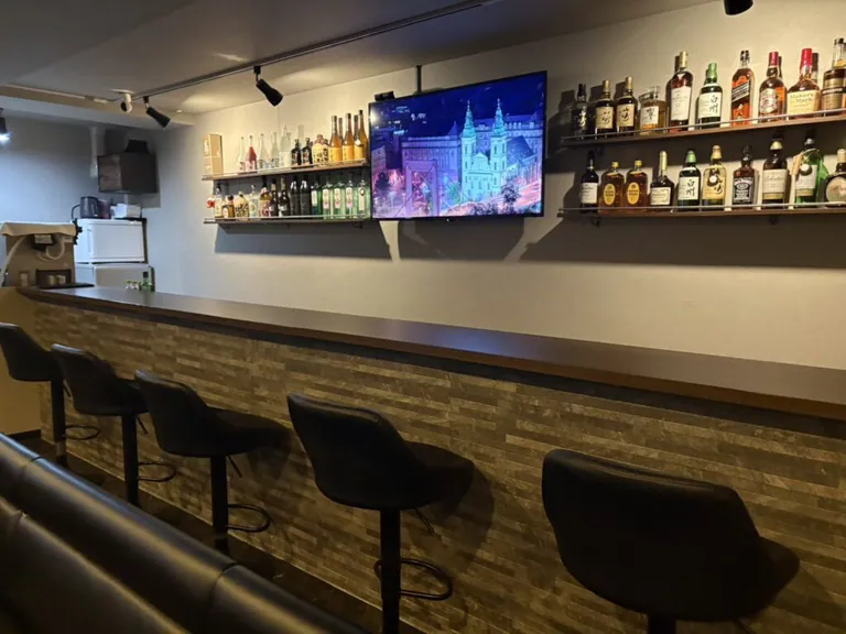ルナリアの店内