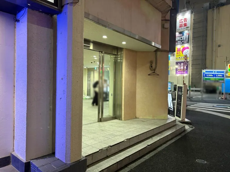 ルナリアの店内
