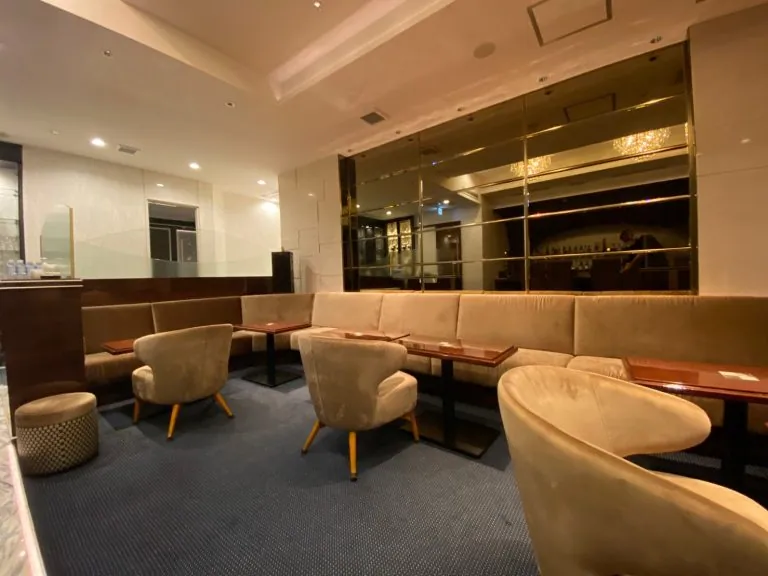 リリスの店内