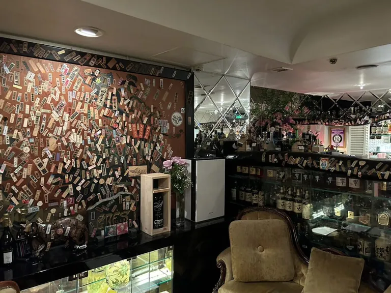 グレの店内